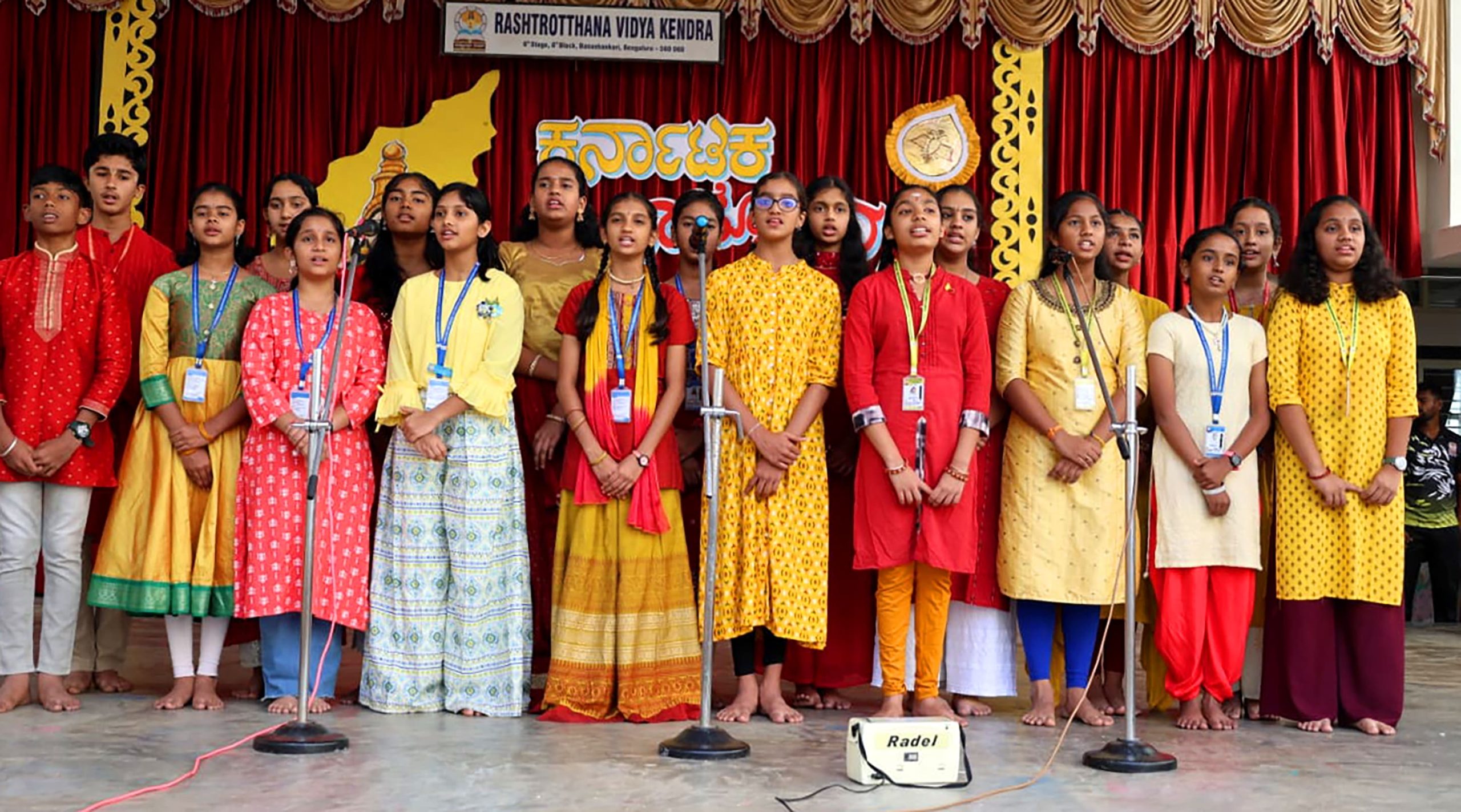 06 11 24 kannada rajyotsava sambhrama in rv & rvk schools (26)-min